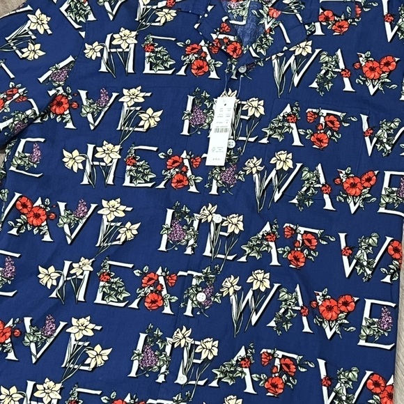 NWT J. Crew Men’s Medium HEATWAVE Shirt Sleeve Button Front Vacation Shirt - Picture 4 of 8